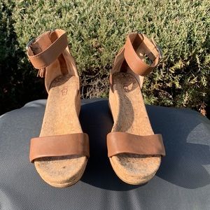 UGGS tan wedge leather sandals